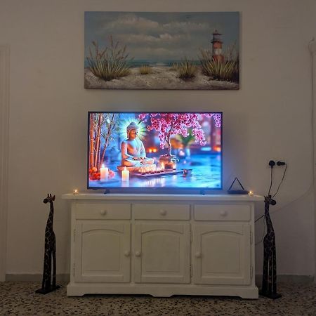 The Beach Hut With Lazy Spa อาดรา ภายนอก รูปภาพ