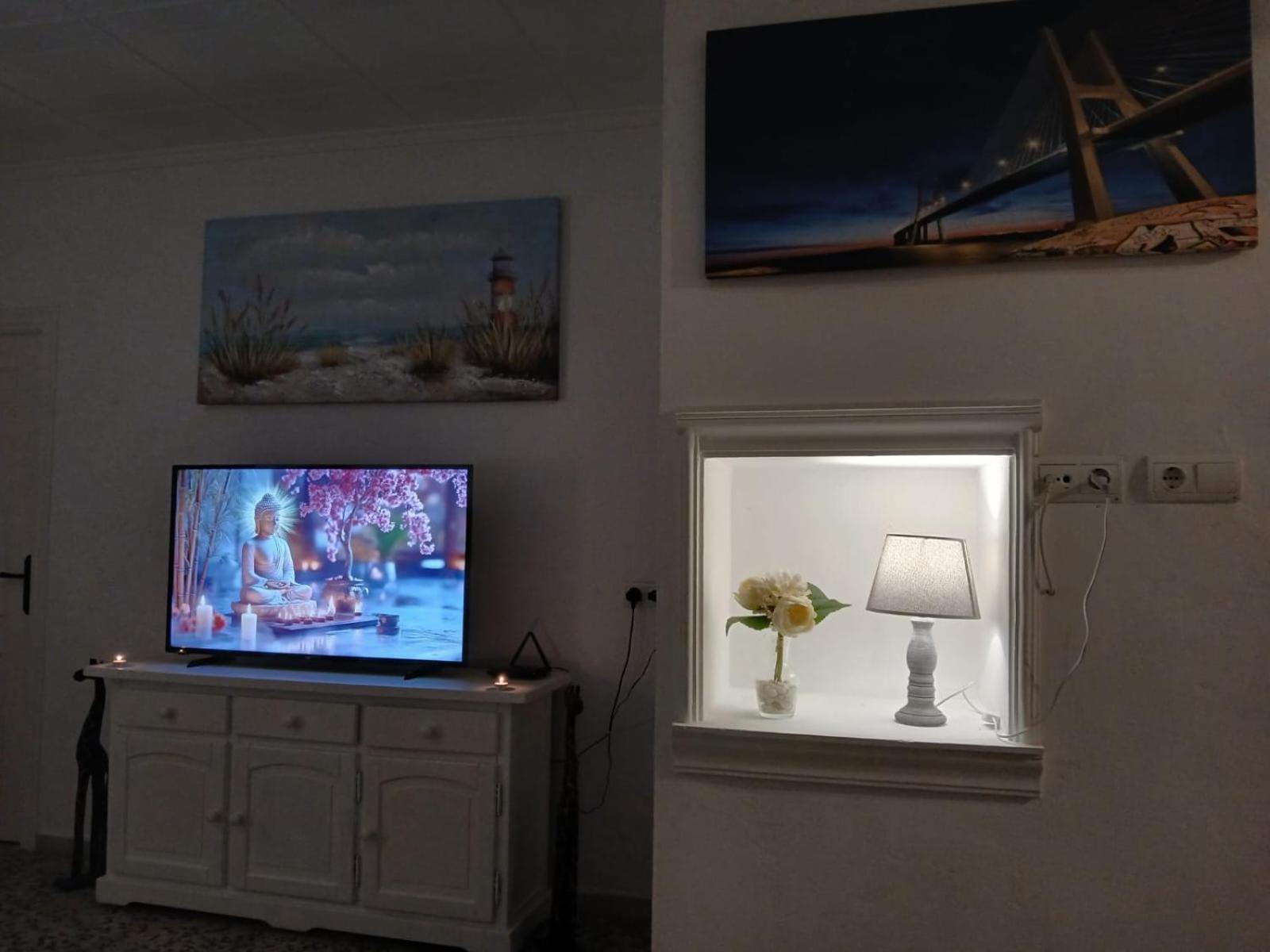 The Beach Hut With Lazy Spa อาดรา ภายนอก รูปภาพ